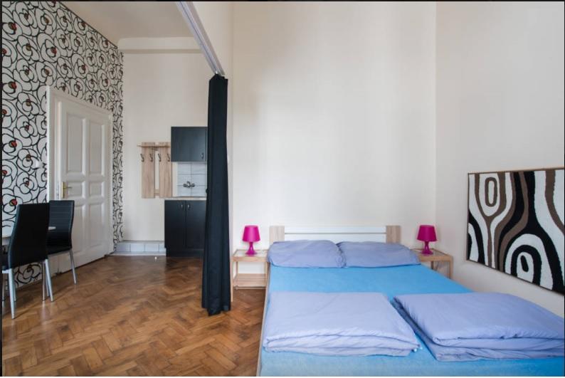 Sparrowl Apartments Budapeste Quarto foto